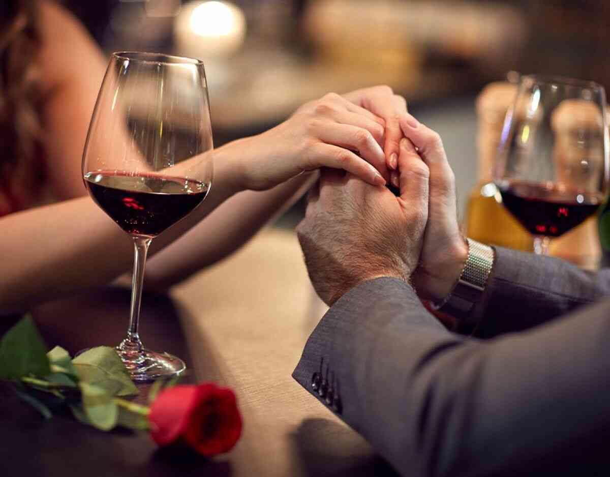 Tips To Celebrate Your Undying Love On Valentines Day Cruising
