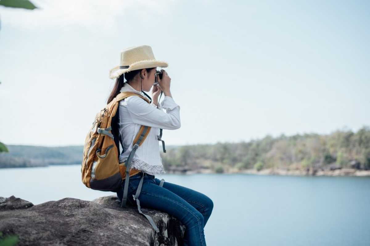 Solo Women Travelers